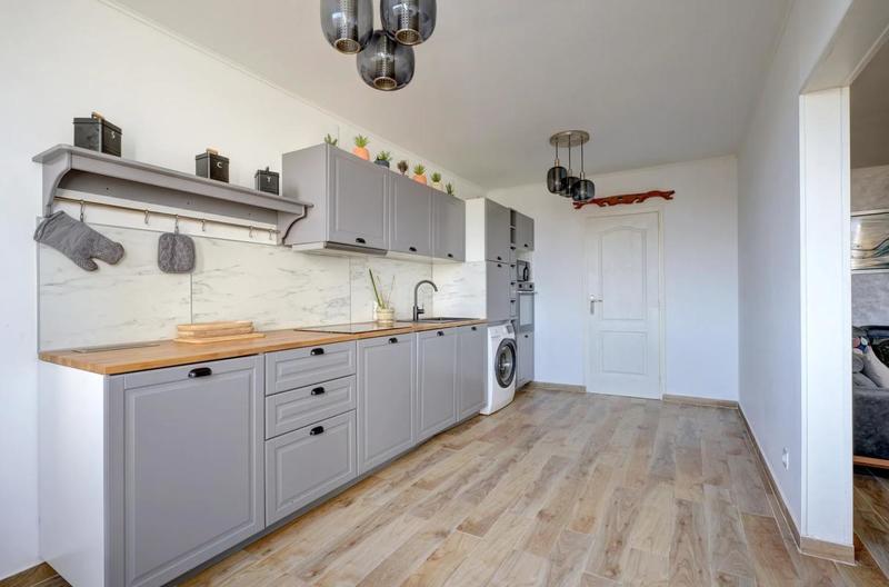 Appartement - 79 m² - 3 pièces