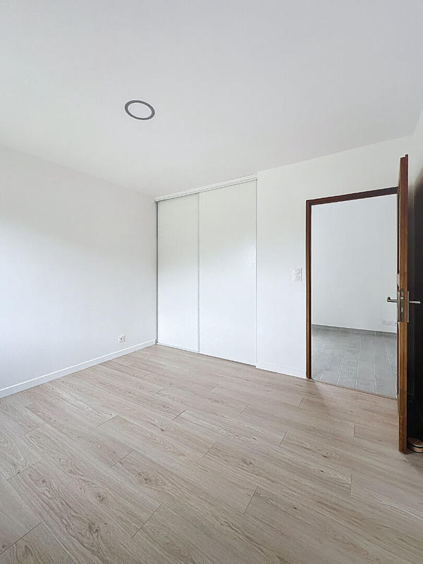 Maison - 88 m² - 3 pièces