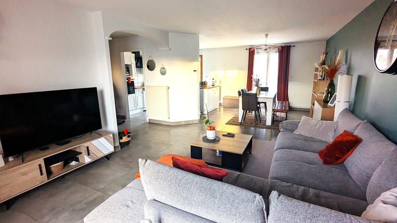 Maison - 162 m² - 5 pièces