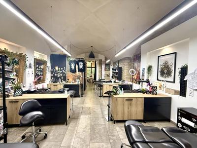 Local commercial - 64 m²