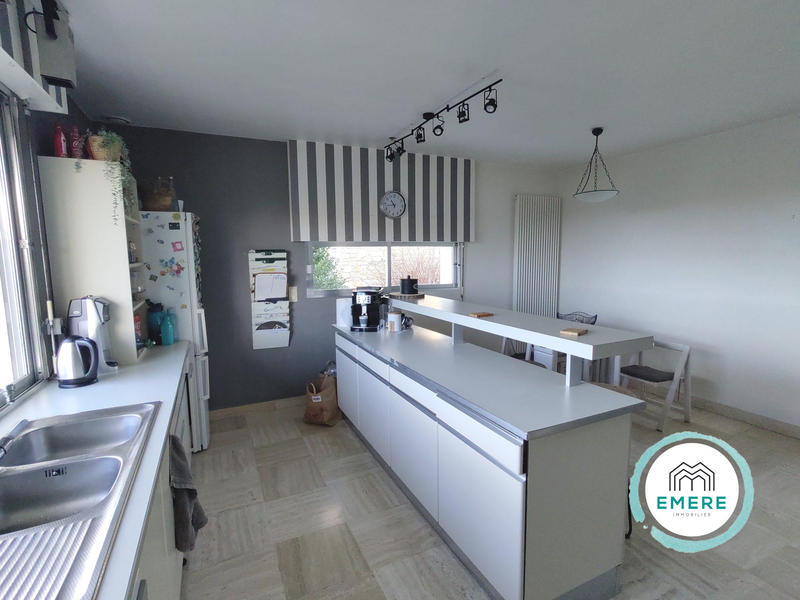 Maison - 178 m² - 7 pièces