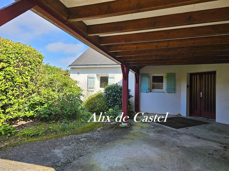 Maison - 150 m² - 8 pièces