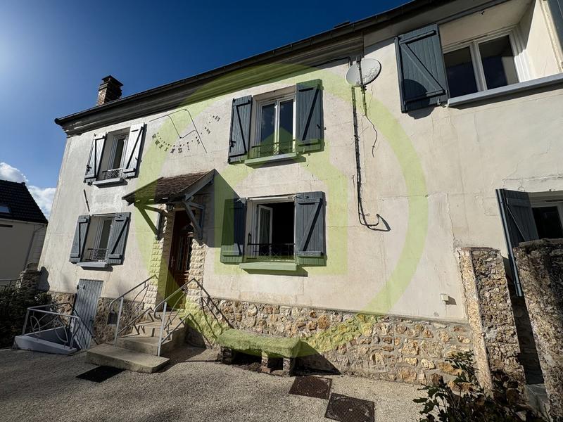 Maison - 101 m² - 6 pièces