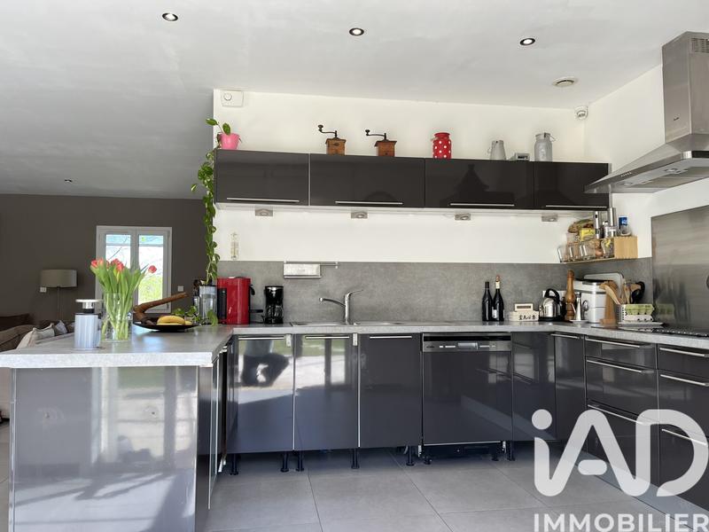 Maison - 151 m² - 4 pièces
