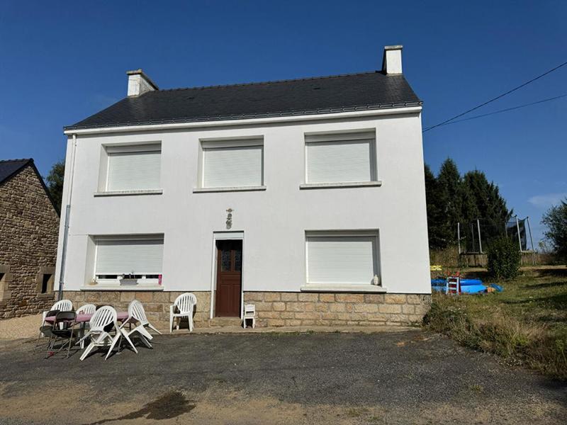 Maison en pierre - 97 m² - 5 pièces