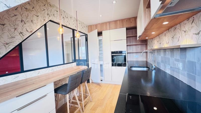 Appartement bourgeois - 100 m² - 5 pièces