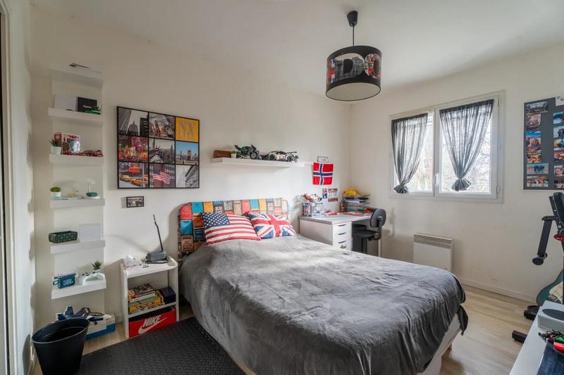 Maison - 95 m² - 4 pièces