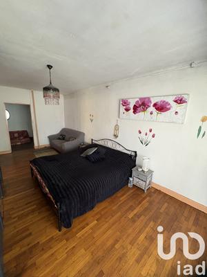 Maison de village - 300 m² - 10 pièces