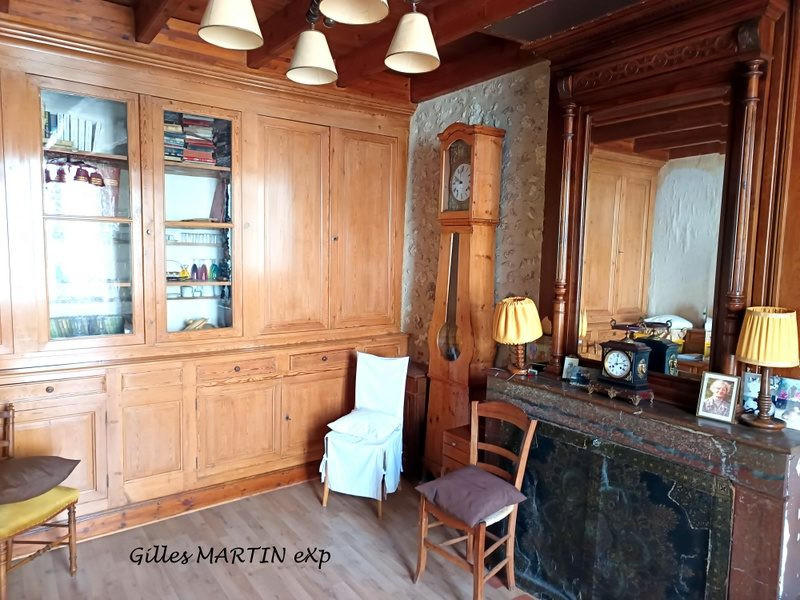 Maison ancienne - 271 m² - 10 pièces