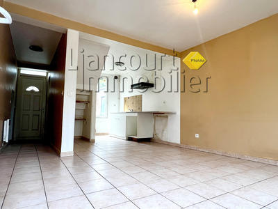 Maison - 62 m² - 5 pièces