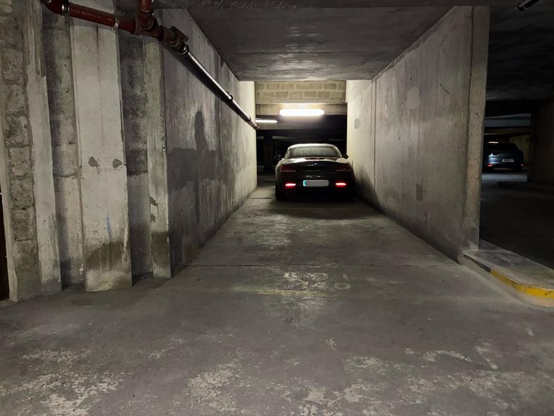 Parking / Garage - 13 m²