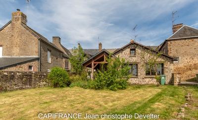 Maison en pierre - 100 m² - 6 pièces