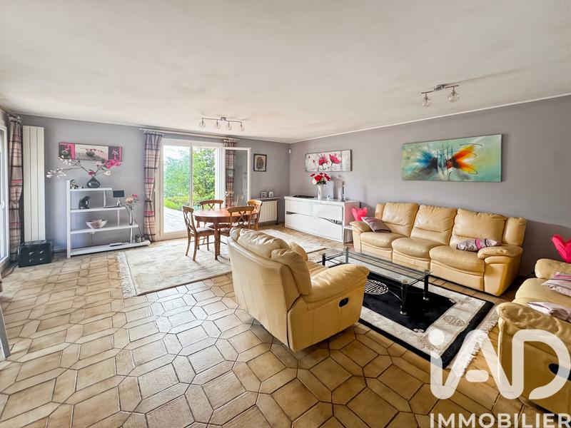 Maison - 190 m² - 8 pièces