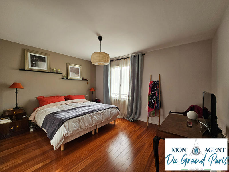 Maison - 160 m² - 7 pièces