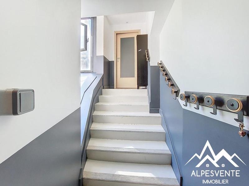 Appartement - 81 m² - 4 pièces