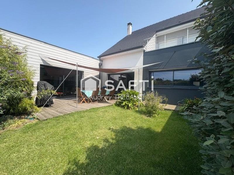 Maison - 365 m² - 10 pièces