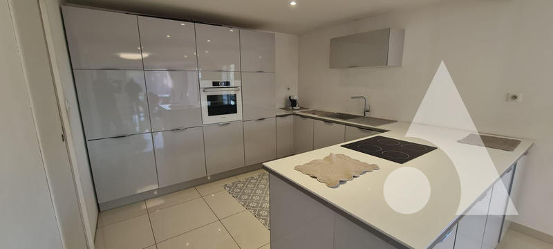 Villa - 160 m² - 6 pièces