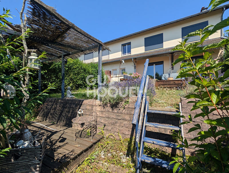 Maison - 102 m² - 6 pièces