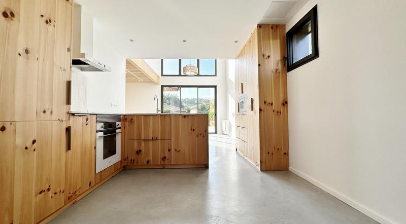 Maison de bois - 103 m² - 4 pièces