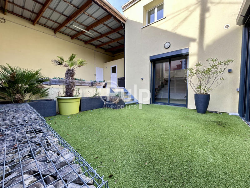 Maison de ville - 125 m² - 6 pièces