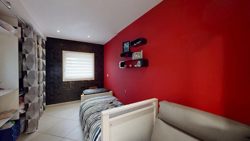 Maison - 121 m² - 4 pièces