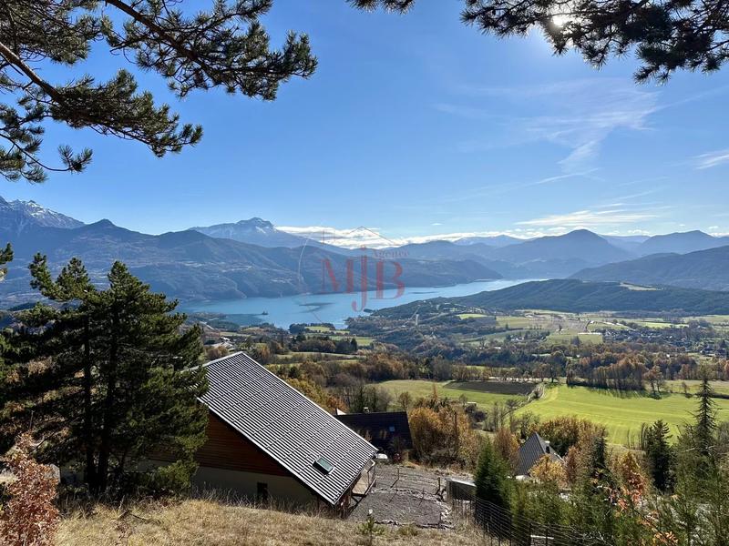 Châlet - 215 m² - 6 pièces