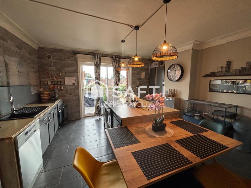 Maison - 118 m² - 6 pièces