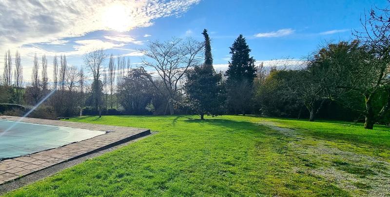 Maison - 140 m² - 8 pièces