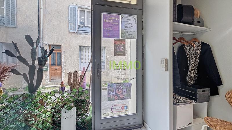 Immeuble - 78 m² - 3 pièces