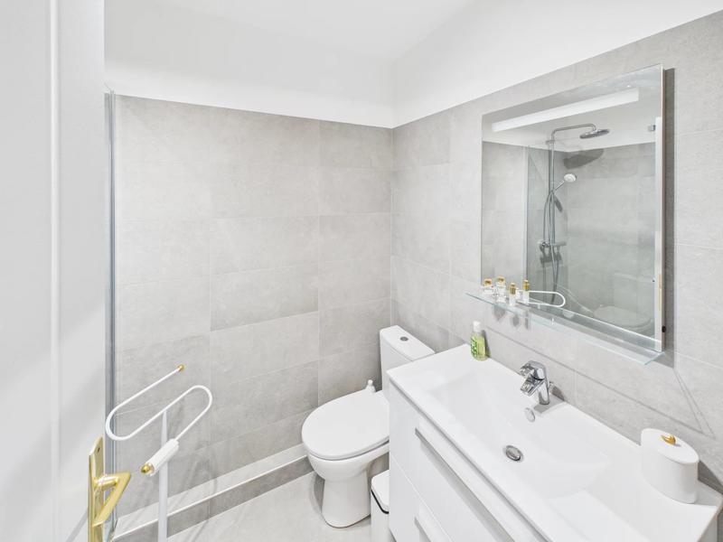 Appartement - 96 m² - 4 pièces