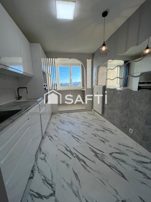 Appartement - 86 m² - 4 pièces