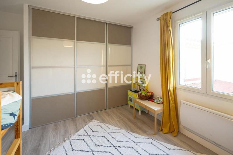 Villa - 150 m² - 5 pièces