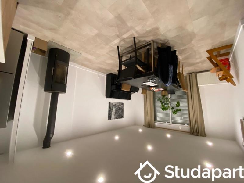 Chambre - 11 m² - 1 pièce