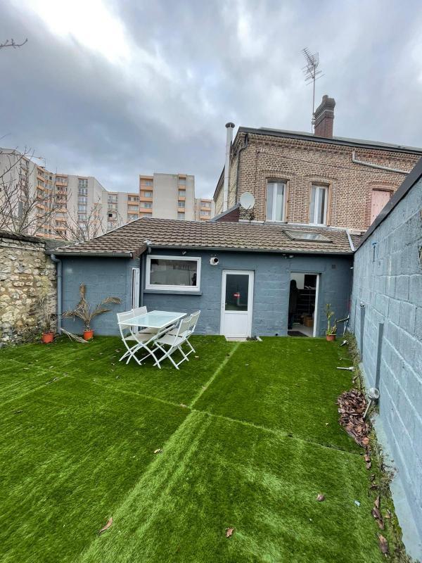 Fonds de commerce - Local commercial - 120 m²