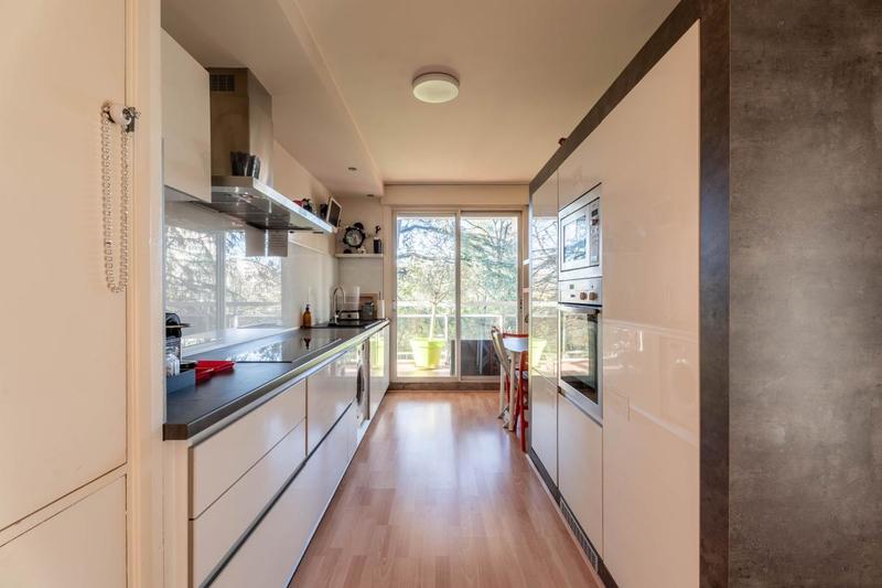 Appartement - 87 m² - 3 pièces