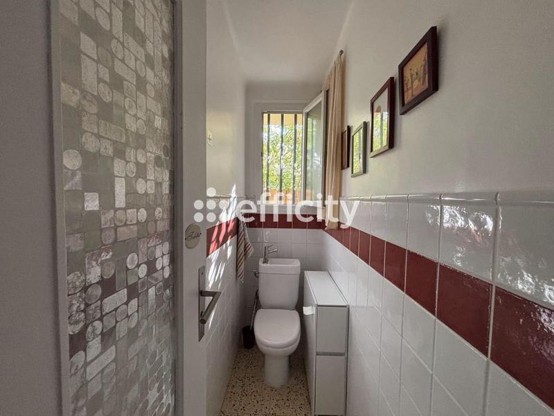 Maison - 89 m² - 5 pièces