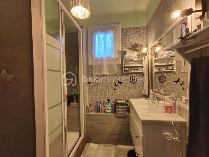 Maison - 85 m² - 5 pièces