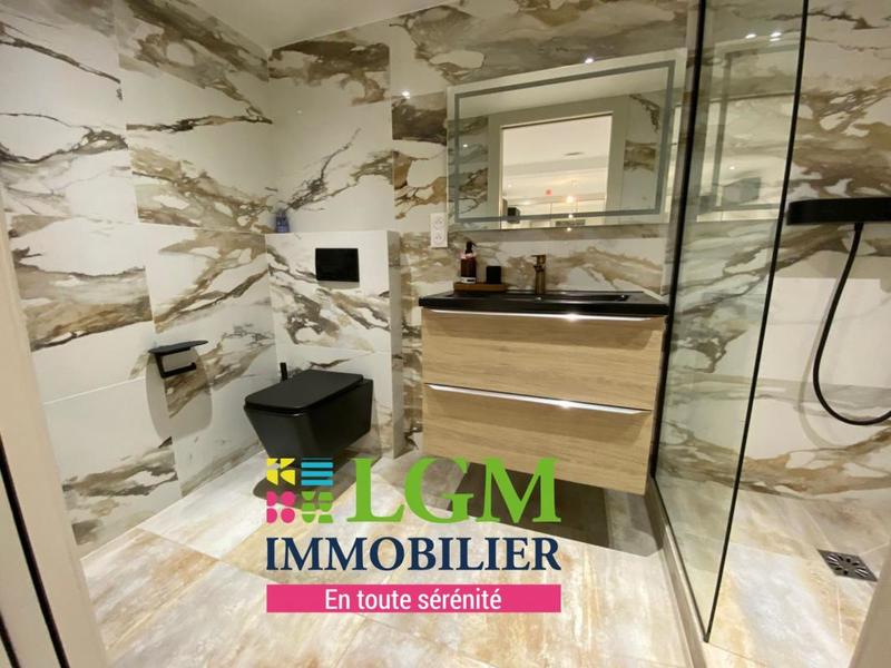 Maison - 197 m² - 6 pièces