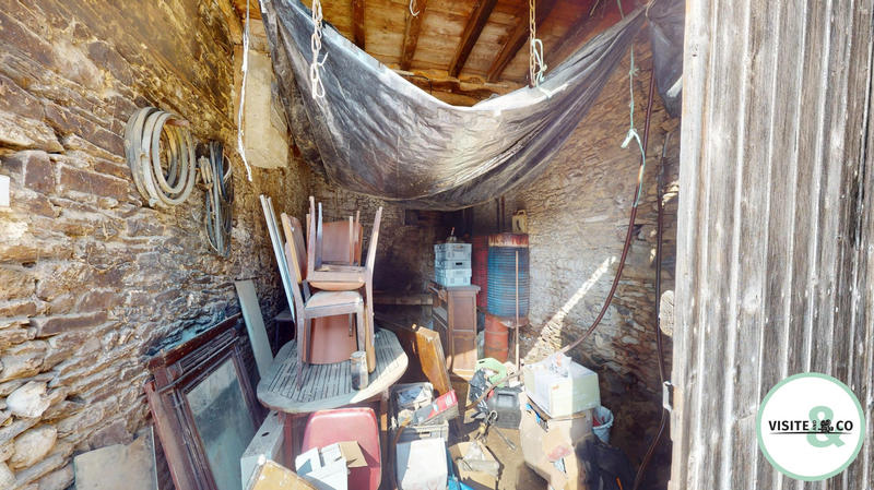 Maison ancienne - 342 m² - 3 pièces