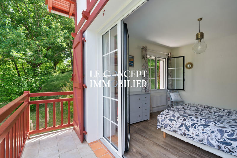 Maison - 190 m² - 6 pièces