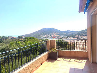 Villa - 141 m² - 6 pièces