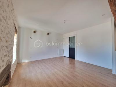 Maison en pierre - 164 m² - 8 pièces