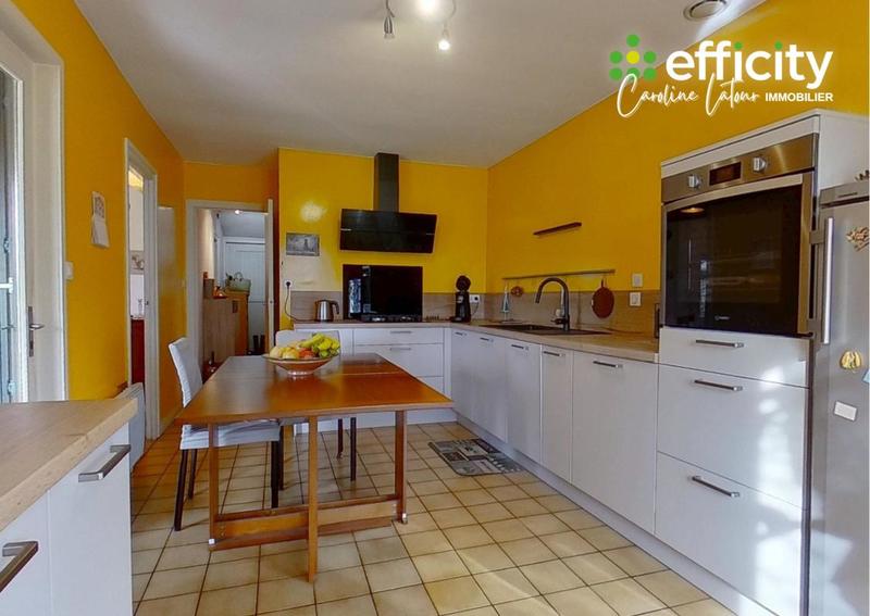 Maison - 136 m² - 5 pièces