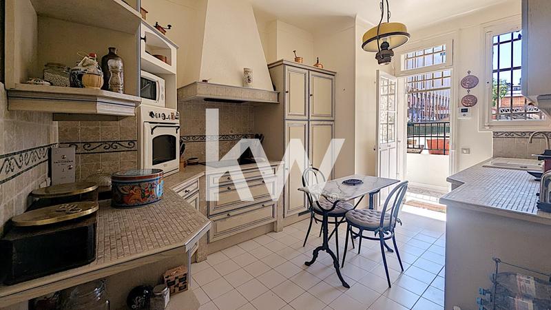 Appartement - 113 m² - 5 pièces