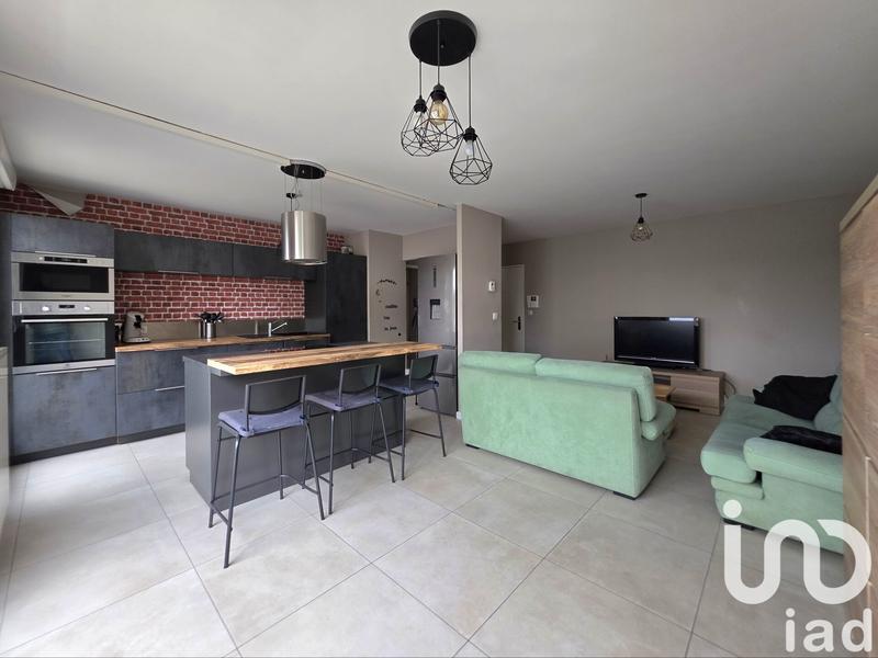 Appartement - 64 m² - 3 pièces