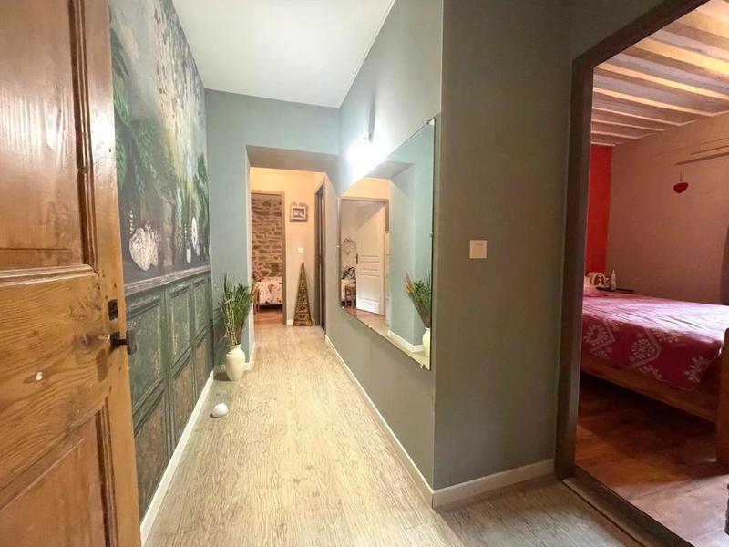 Maison de village - 100 m² - 4 pièces