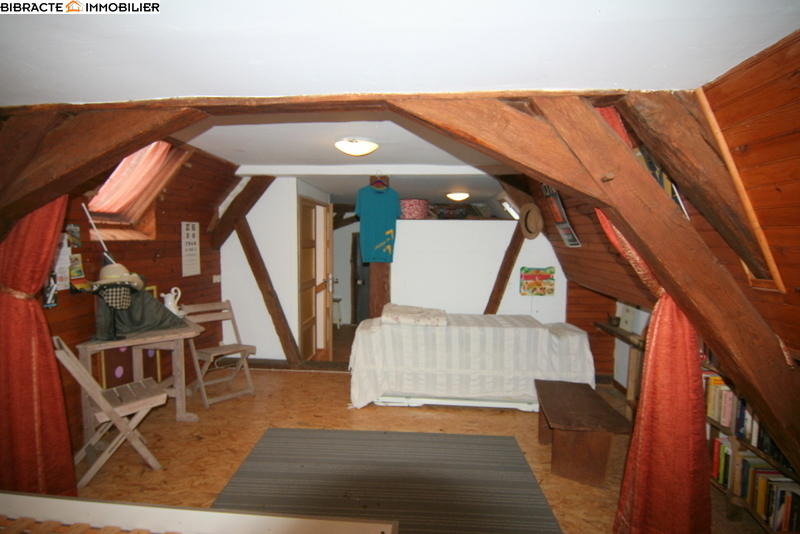 Maison - 99 m² - 5 pièces