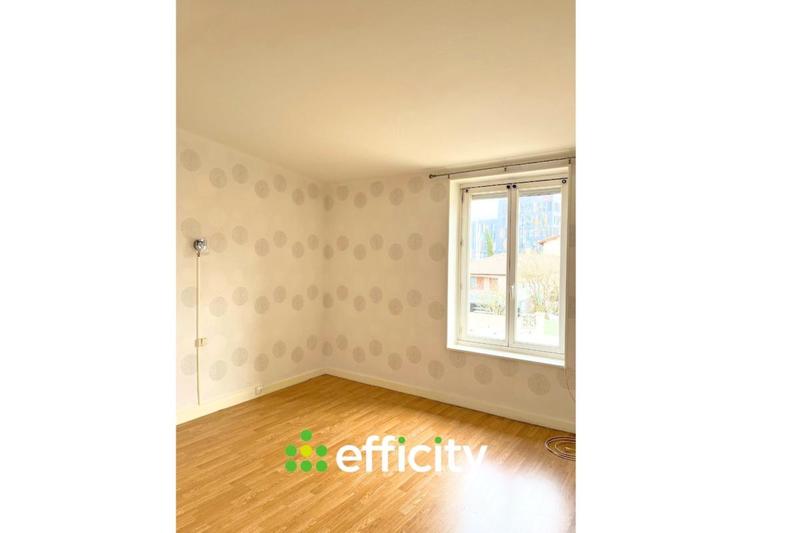 Maison - 88 m² - 3 pièces