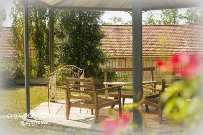 Propriété - 885 m² - 22 pièces