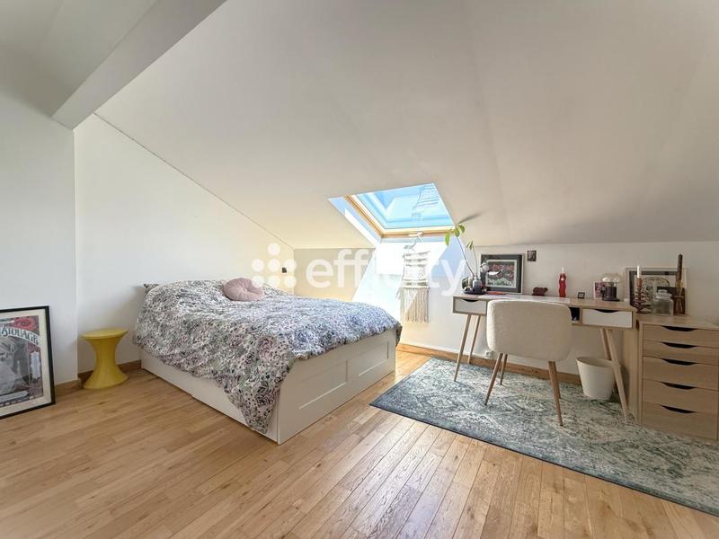 Appartement - 100 m² - 4 pièces